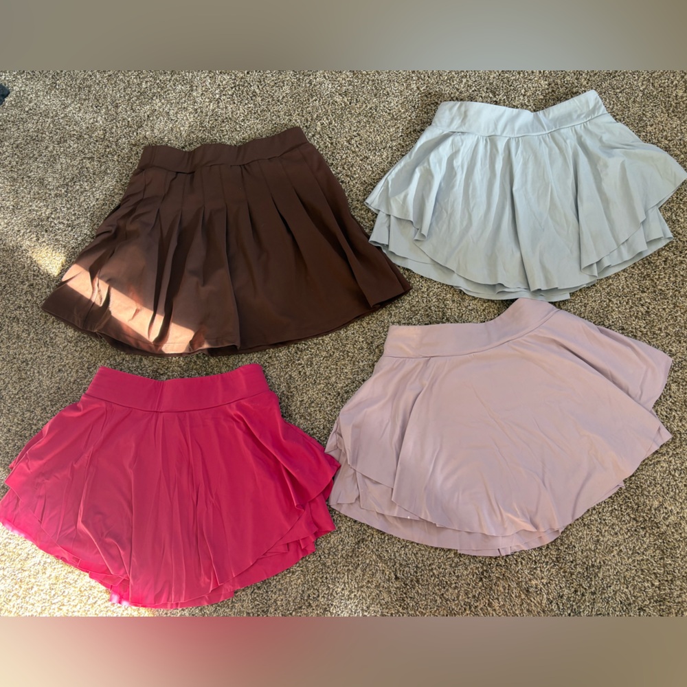 Women's Medium Skirt Set (skort style) Hot Pink, Brown, Lavender & Light Blue